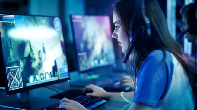 Profesi Aneh yang Lahir dari Game Online